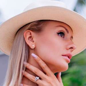 20G Titanium Heart Open Hoop Earrings