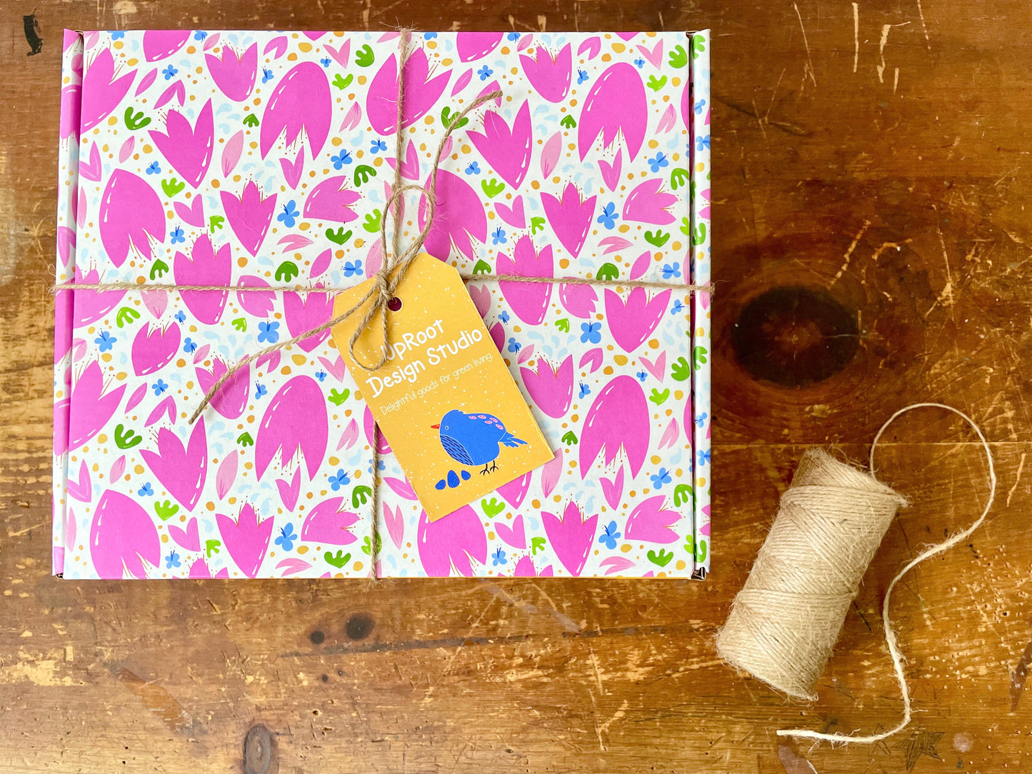"Lively Spirit" Organic Tea Gift Set w. Pocket Mindfulness Journal & Honey (Sip & Enjoy)